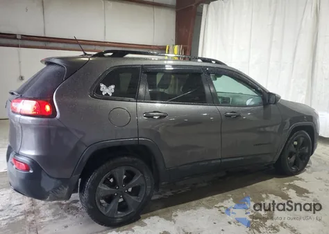 2018 Jeep Cherokee Latitude из США, поврежденный, VIN 1C4PJLCBXJD540198